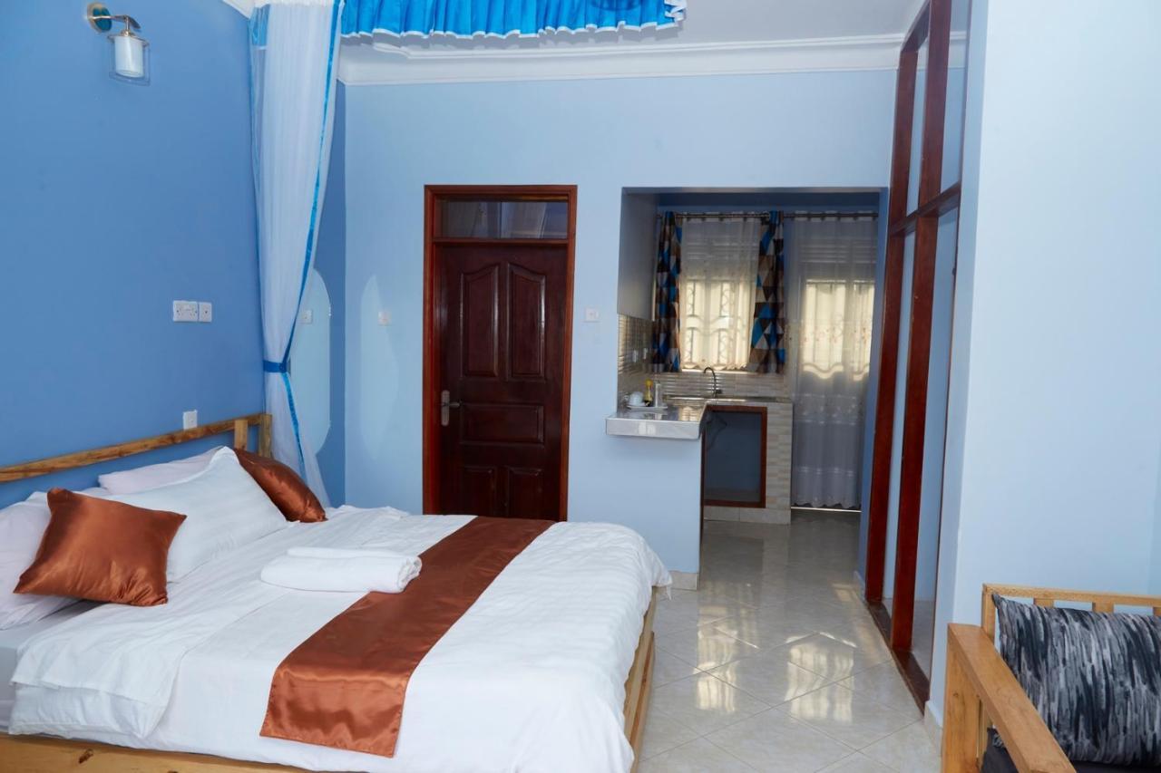 Westway Luxury Suites Mbarara Extérieur photo